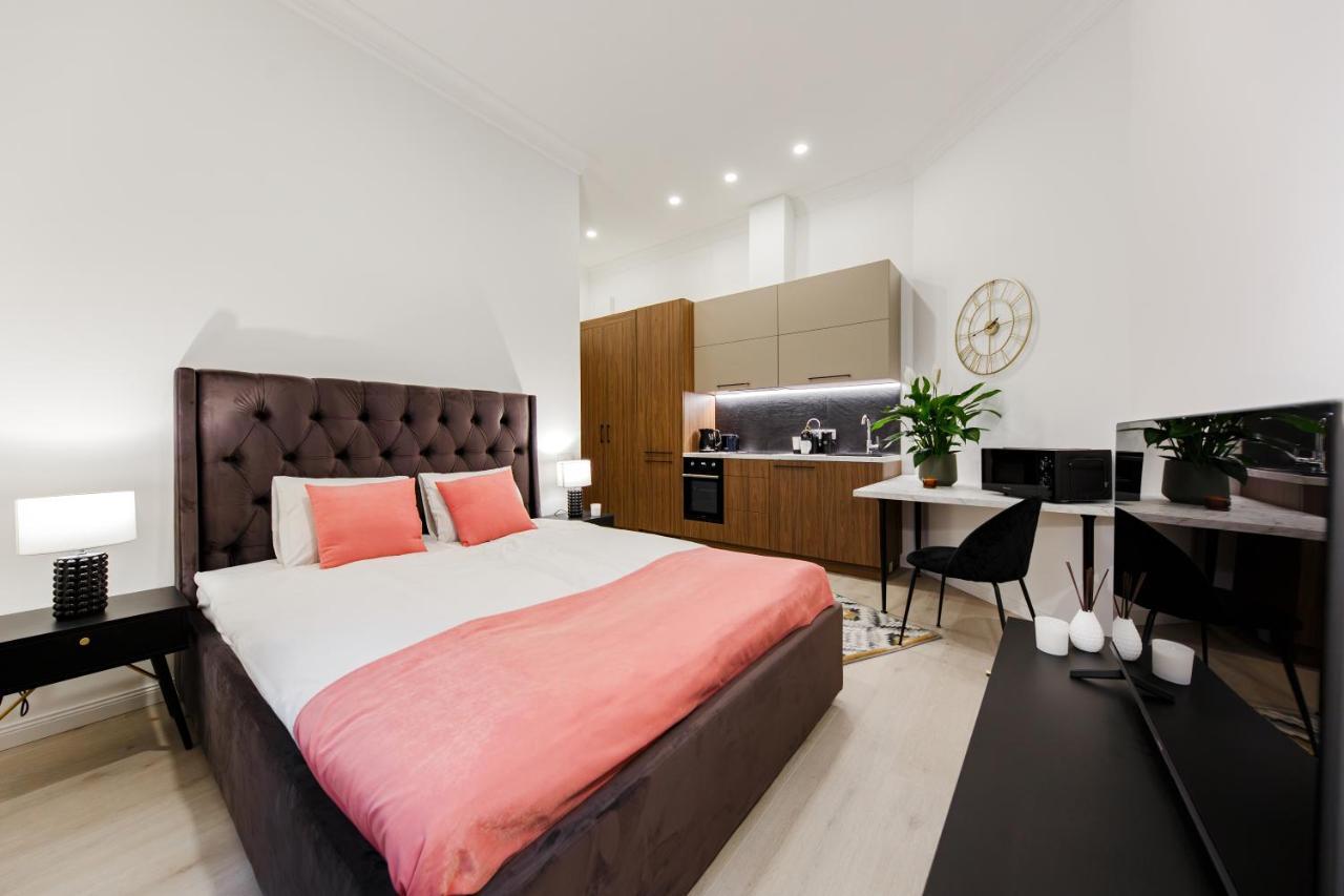 Rigaapartment Elizabetes 22 Self-service Khách sạn hẻo lánh *