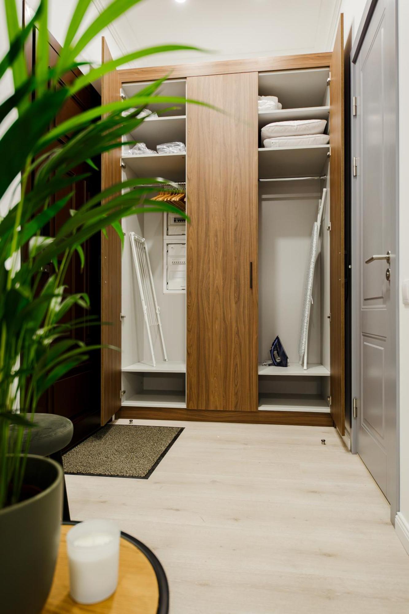 Rigaapartment Elizabetes 22 Self-service Lägenhetshotell Riga
